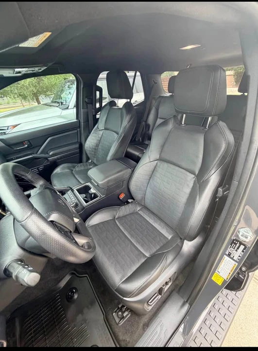 2025 Toyota 4Runner 6th Gen - Image 6 of 9