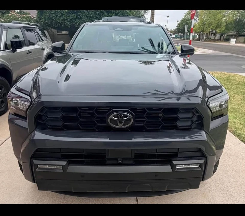 2025 Toyota 4Runner 6th Gen - Image 3 of 9