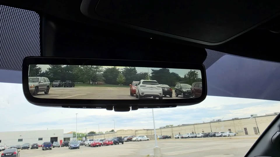 2025 Toyota 4Runner 6th Gen - Image 12 of 19