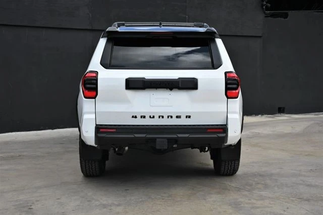2025 Toyota 4Runner 6th Gen - Image 7 of 21