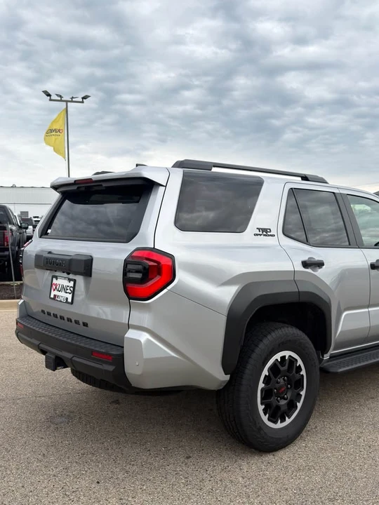 2025 Toyota 4Runner 6th Gen - Image 3 of 9