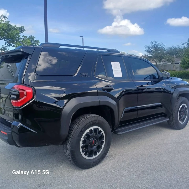 2025 Toyota 4Runner 6th Gen - Image 5 of 12