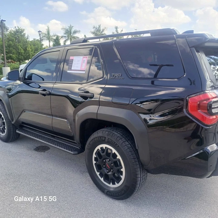 2025 Toyota 4Runner 6th Gen - Image 6 of 12