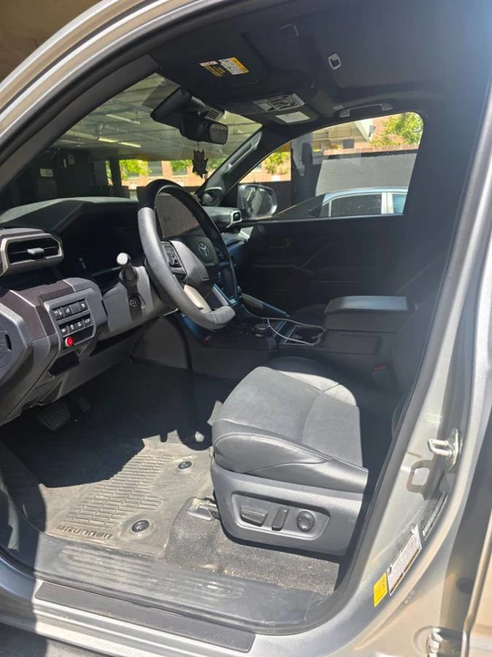 2025 Toyota 4Runner 6th Gen - Image 3 of 10