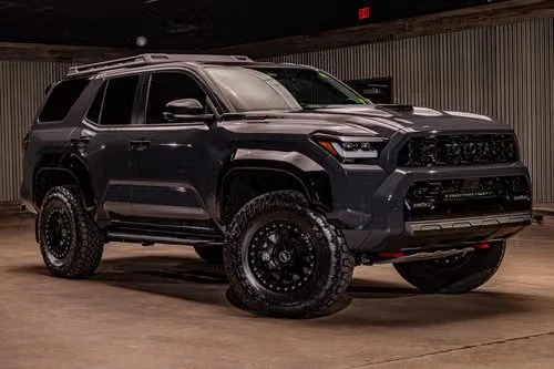 2025 Toyota 4Runner 6th Gen - Image 3 of 18