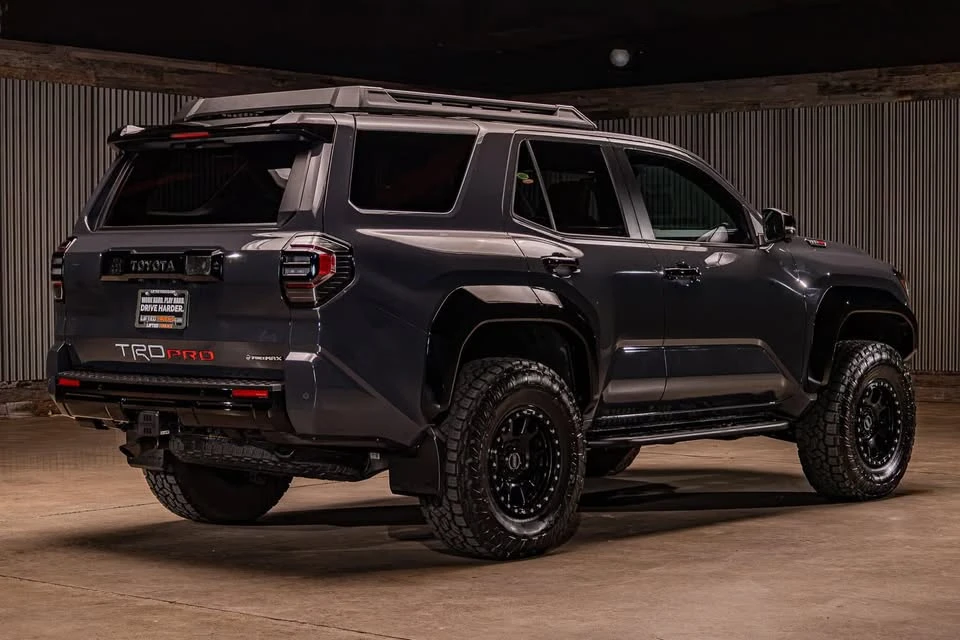 2025 Toyota 4Runner 6th Gen - Image 8 of 15