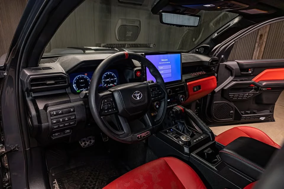 2025 Toyota 4Runner 6th Gen - Image 3 of 15