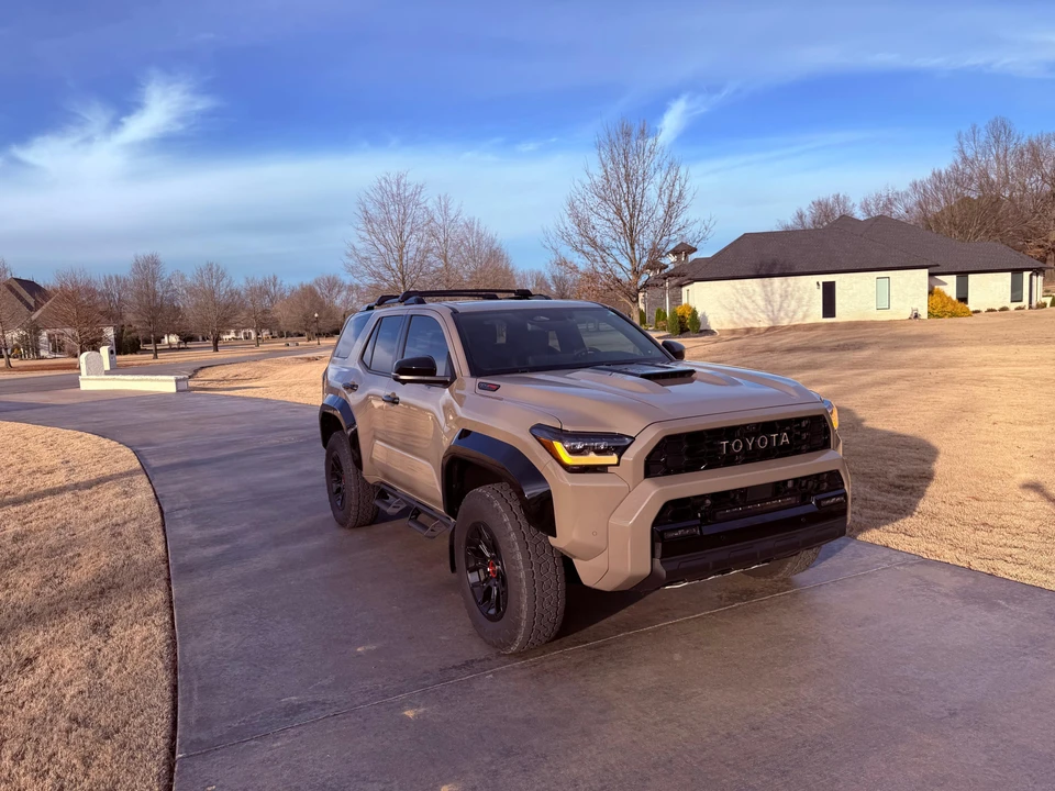 2025 Toyota 4Runner 6th Gen - Image 19 of 31