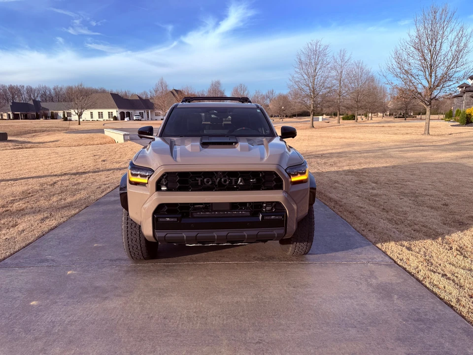 2025 Toyota 4Runner 6th Gen - Image 10 of 31