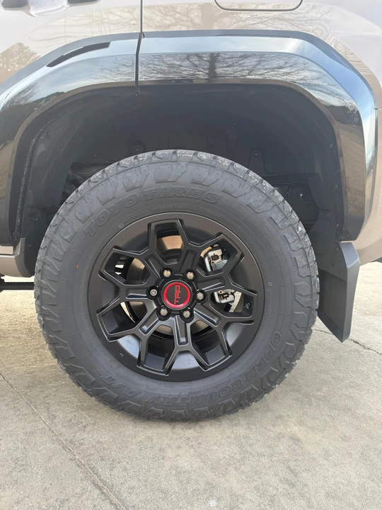 2025 Toyota 4Runner 6th Gen - Image 24 of 31