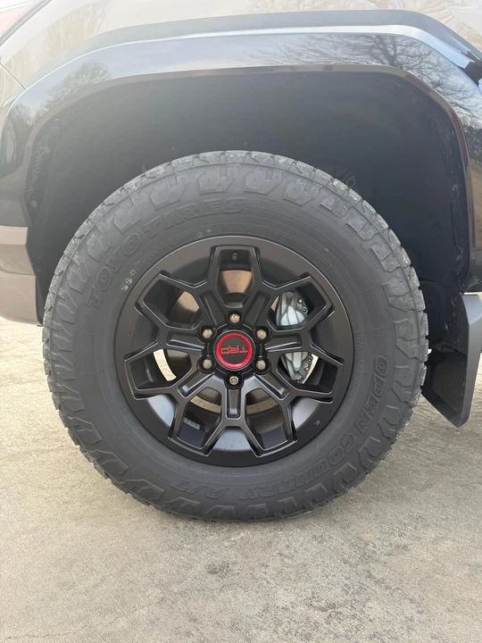 2025 Toyota 4Runner 6th Gen - Image 23 of 31