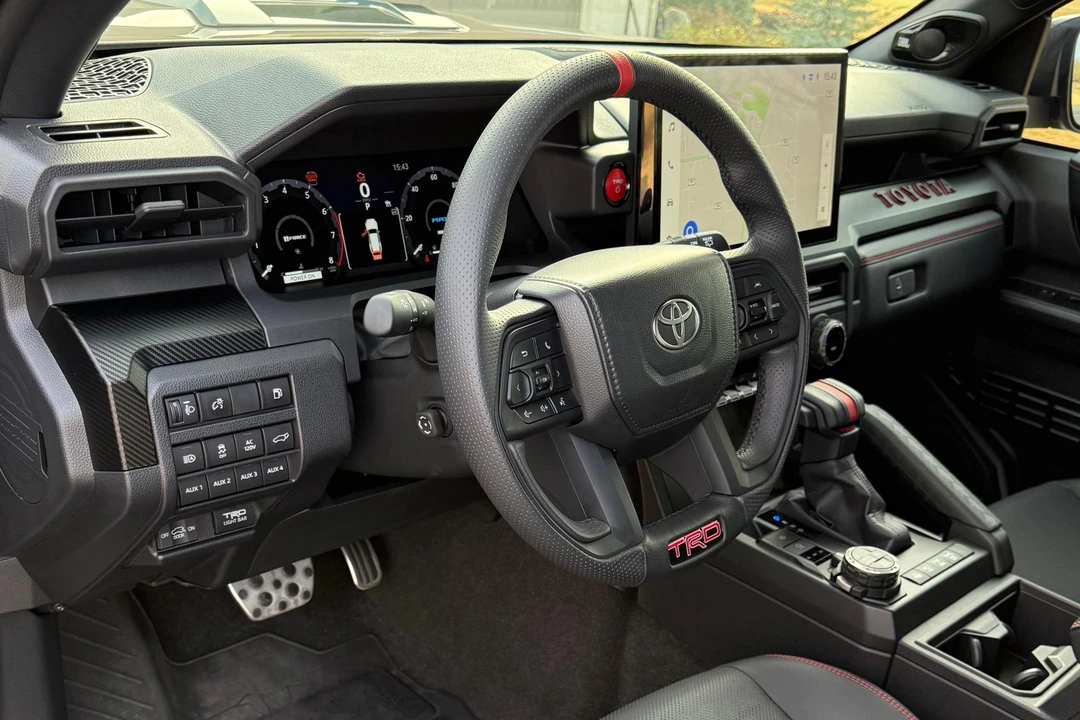 2025 Toyota 4Runner 6th Gen - Image 27 of 31