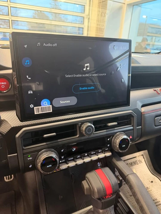 2025 Toyota 4Runner 6th Gen - Image 5 of 10