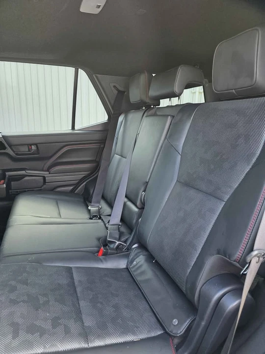 2025 Toyota 4Runner 6th Gen - Image 8 of 14