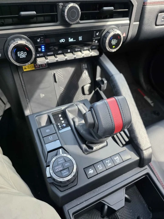 2025 Toyota 4Runner 6th Gen - Image 14 of 14
