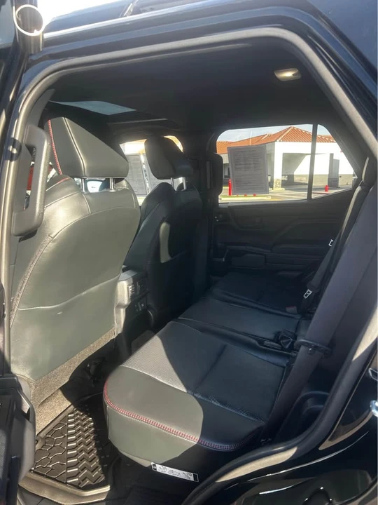 2025 Toyota 4Runner 6th Gen - Image 6 of 8