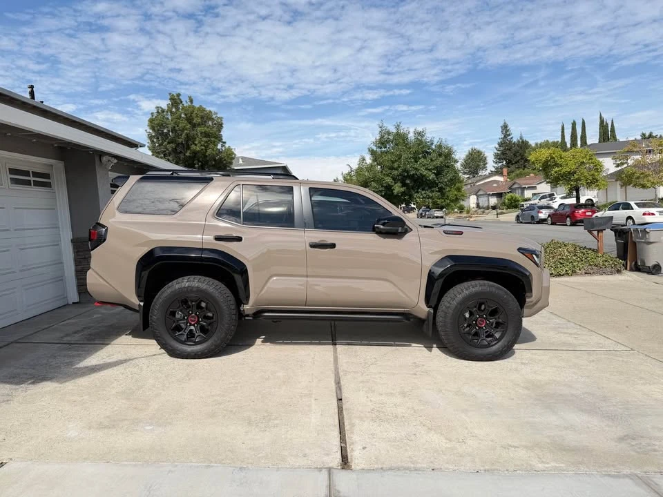 2025 Toyota 4Runner 6th Gen - Image 6 of 12