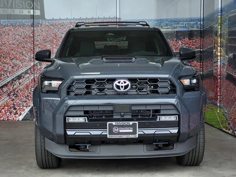 2025 Toyota 4Runner 6th Gen - Image 2 of 12