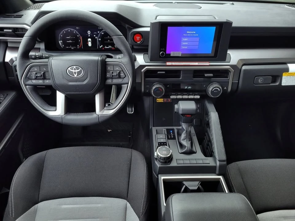 2025 Toyota 4Runner 6th Gen - Image 10 of 12