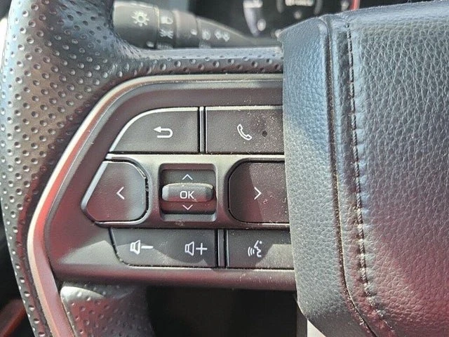 2025 Toyota 4Runner 6th Gen - Image 12 of 16