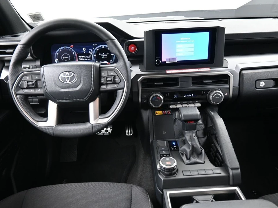 2025 Toyota 4Runner 6th Gen - Image 19 of 21