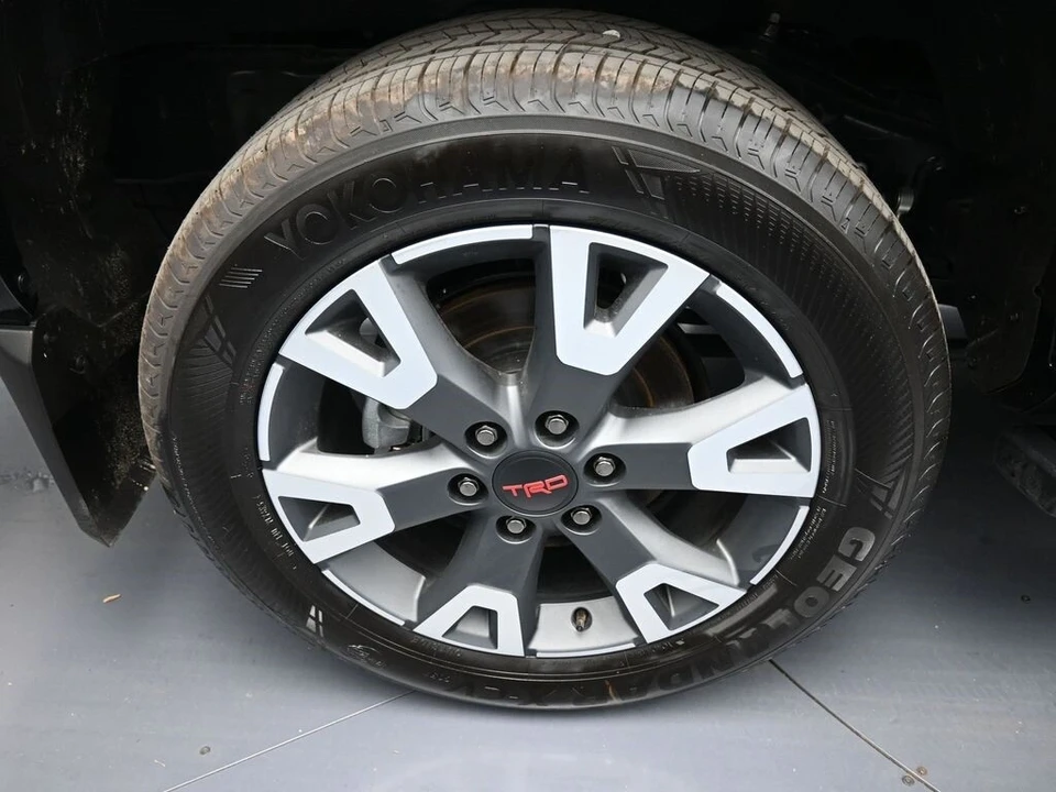 2025 Toyota 4Runner 6th Gen - Image 12 of 12