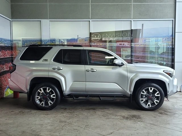 2025 Toyota 4Runner 6th Gen - Image 4 of 12
