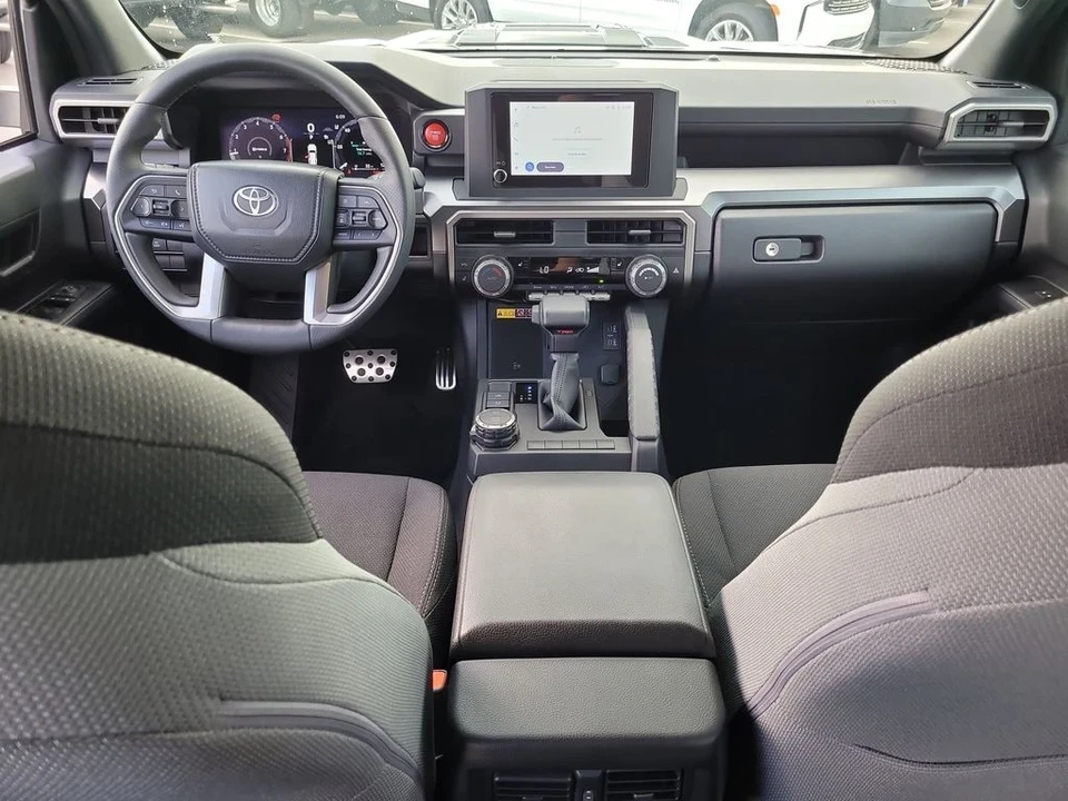 2025 Toyota 4Runner 6th Gen - Image 11 of 12