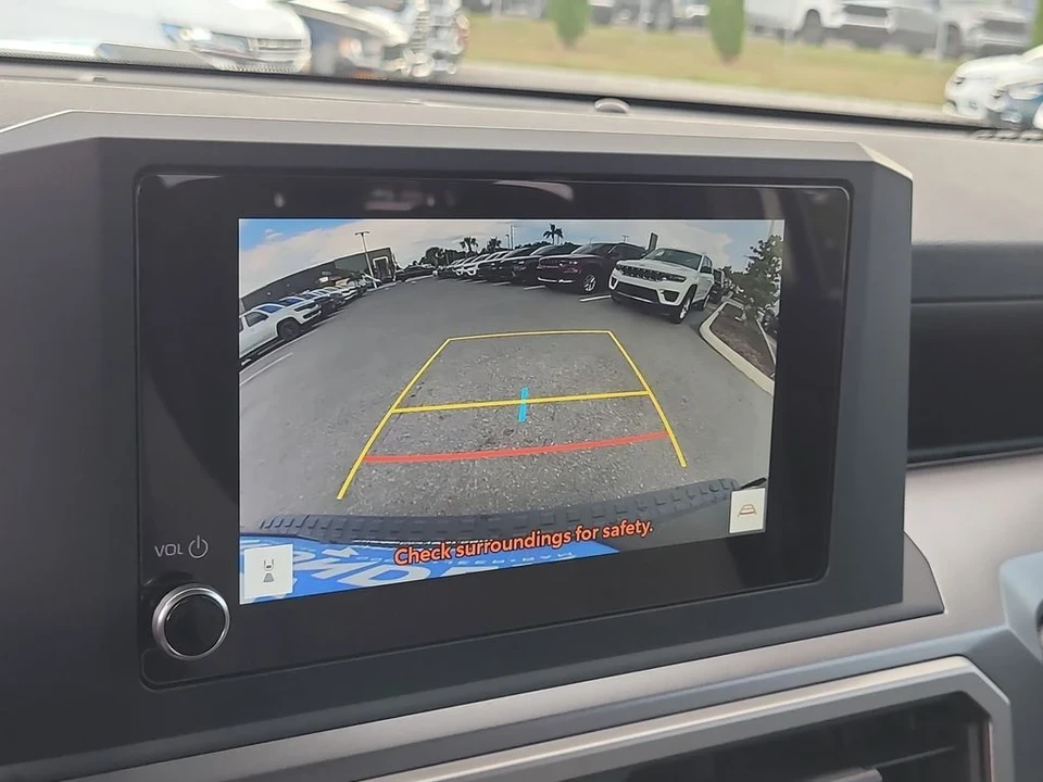 2025 Toyota 4Runner 6th Gen - Image 19 of 21