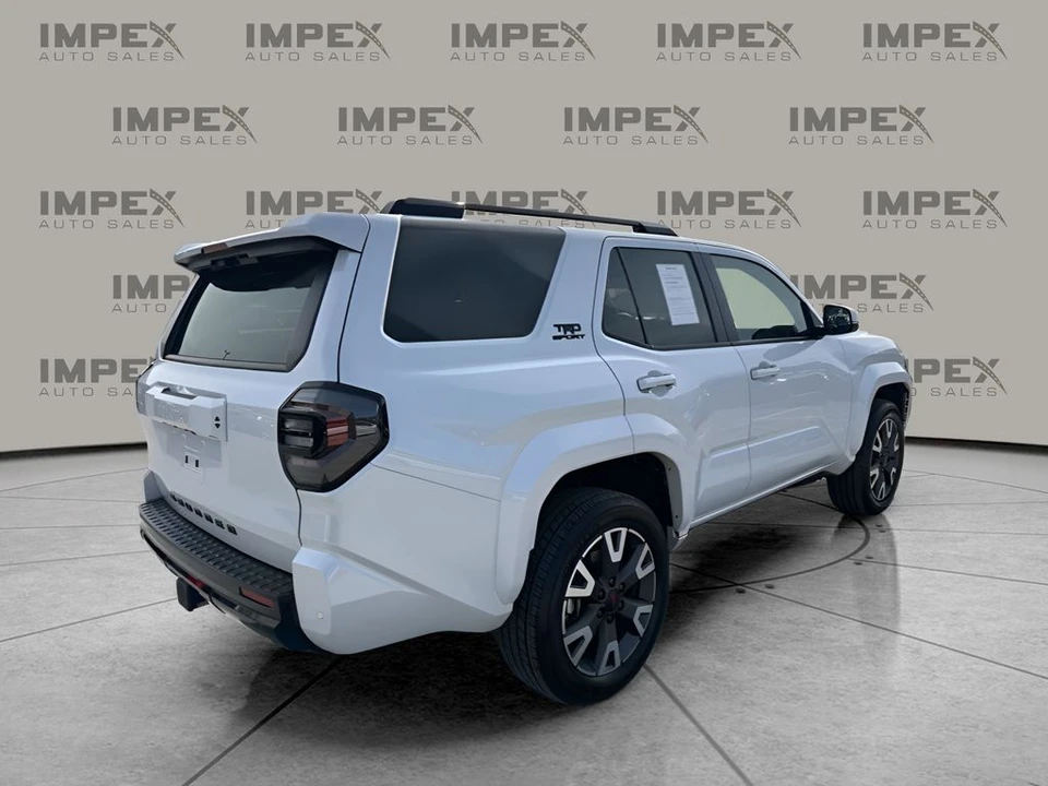 2025 Toyota 4Runner 6th Gen - Image 5 of 12