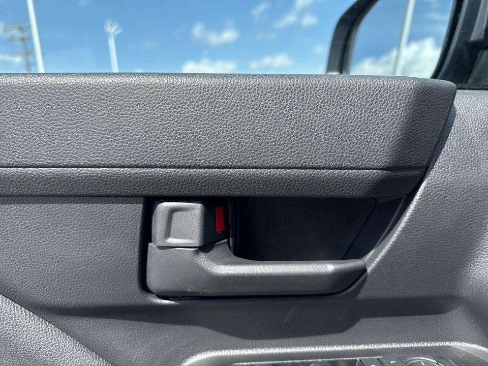 2025 Toyota 4Runner 6th Gen - Image 10 of 21