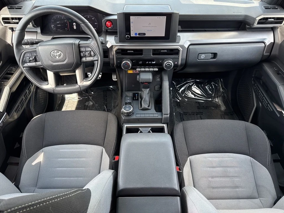 2025 Toyota 4Runner 6th Gen - Image 13 of 21