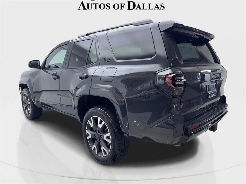 2025 Toyota 4Runner 6th Gen - Image 9 of 12