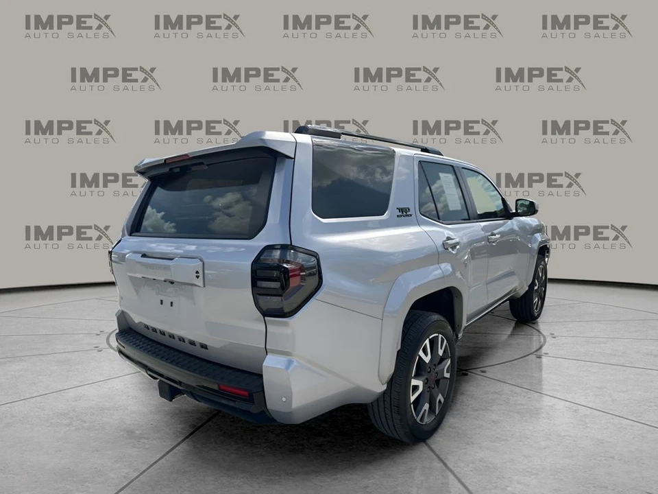 2025 Toyota 4Runner 6th Gen - Image 5 of 21