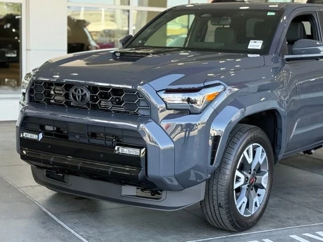 2025 Toyota 4Runner 6th Gen - Image 3 of 12