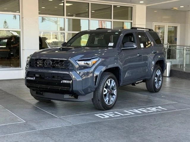 2025 Toyota 4Runner 6th Gen - Image 2 of 12