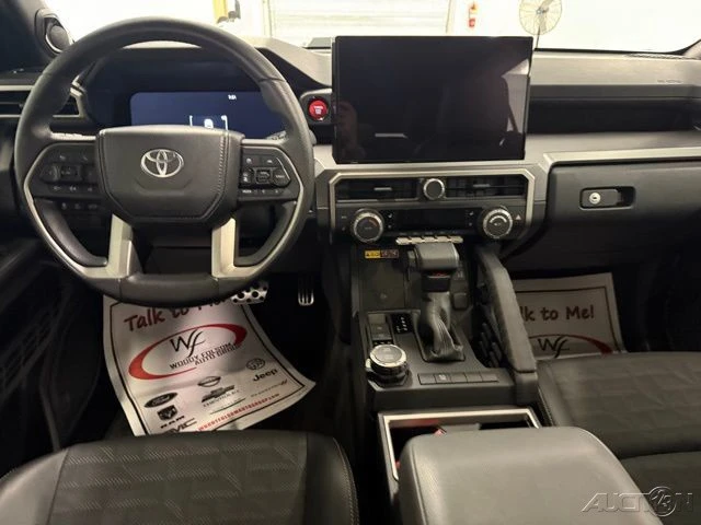 2025 Toyota 4Runner 6th Gen - Image 19 of 21