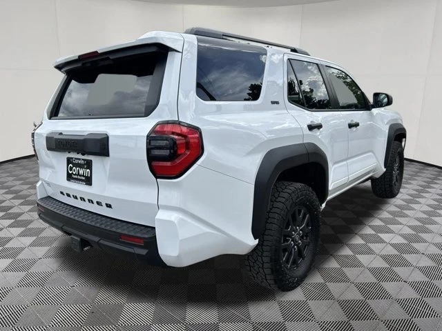 2025 Toyota 4Runner 6th Gen - Image 8 of 20