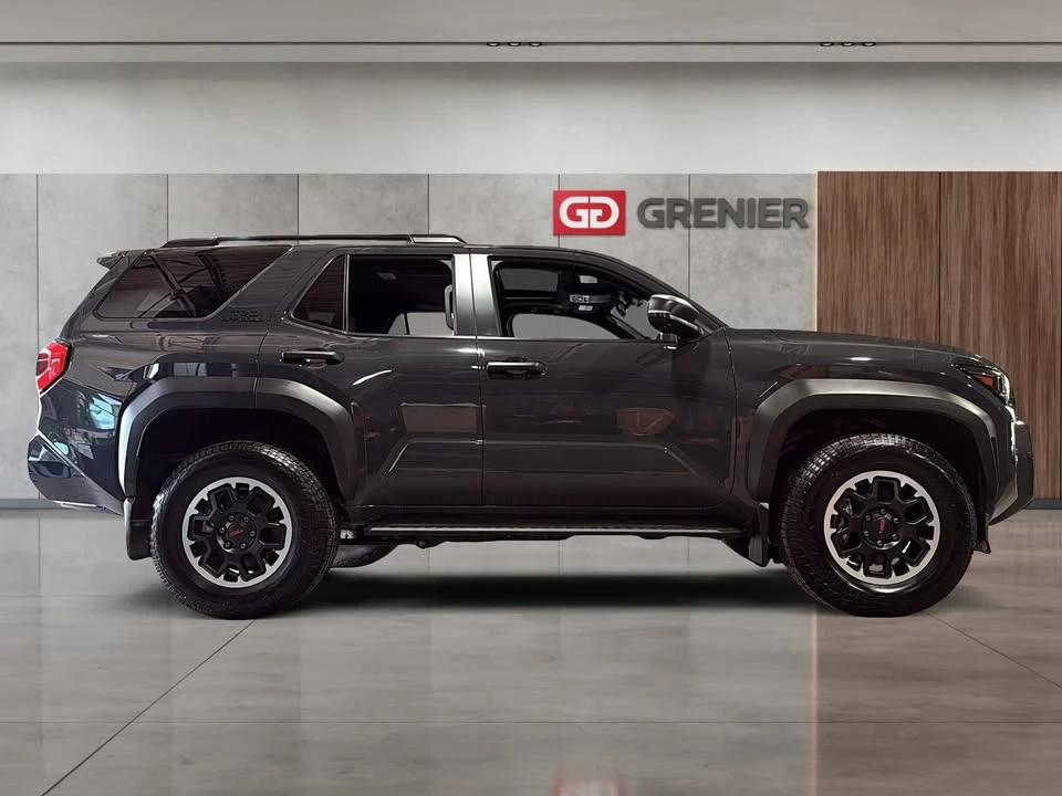 2025 Toyota 4Runner 6th Gen - Image 6 of 19