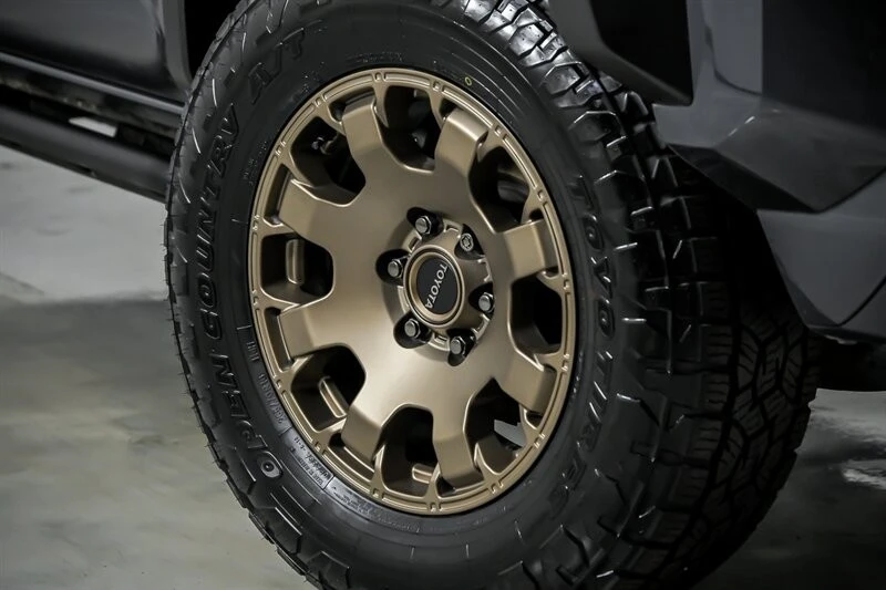 2025 Toyota 4Runner 6th Gen - Image 4 of 21
