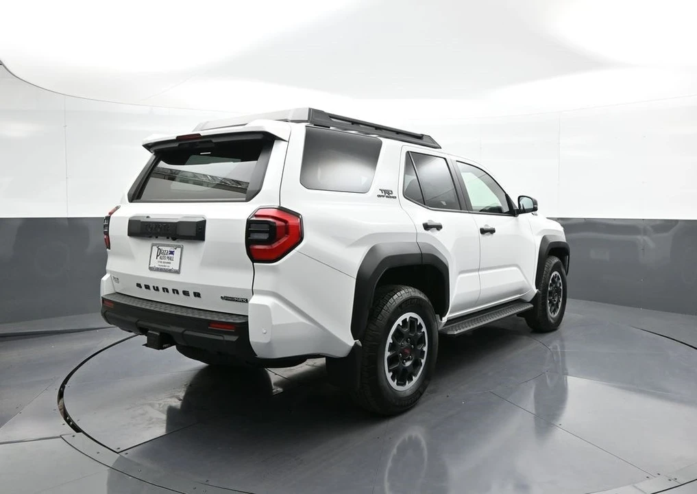 2025 Toyota 4Runner 6th Gen - Image 6 of 12