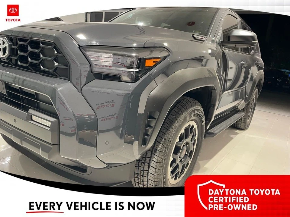 2025 Toyota 4Runner 6th Gen - Image 9 of 12