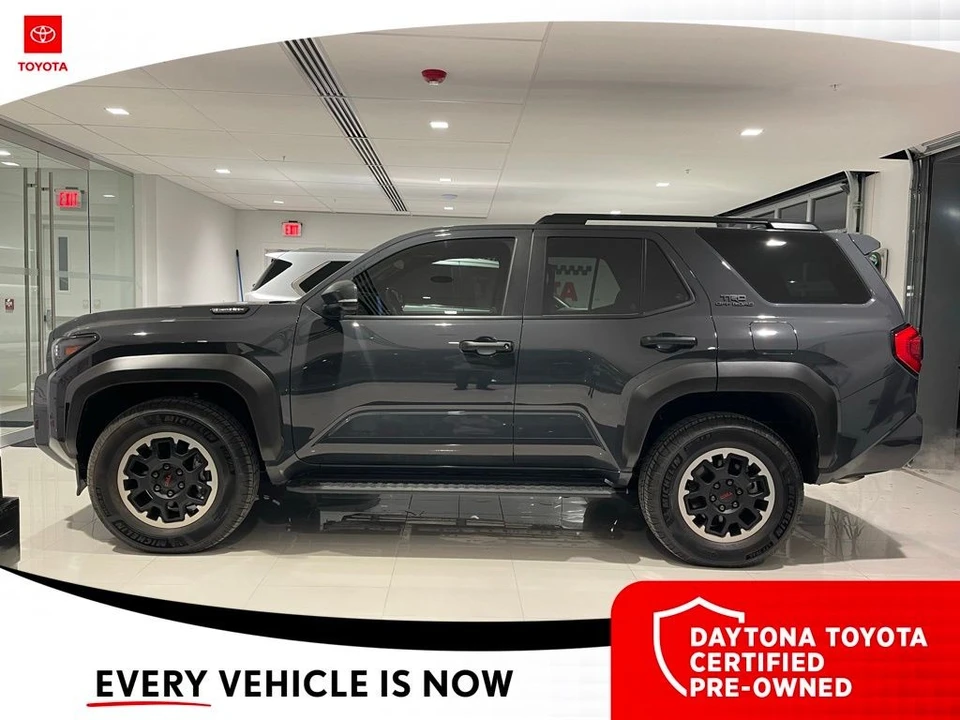2025 Toyota 4Runner 6th Gen - Image 5 of 12