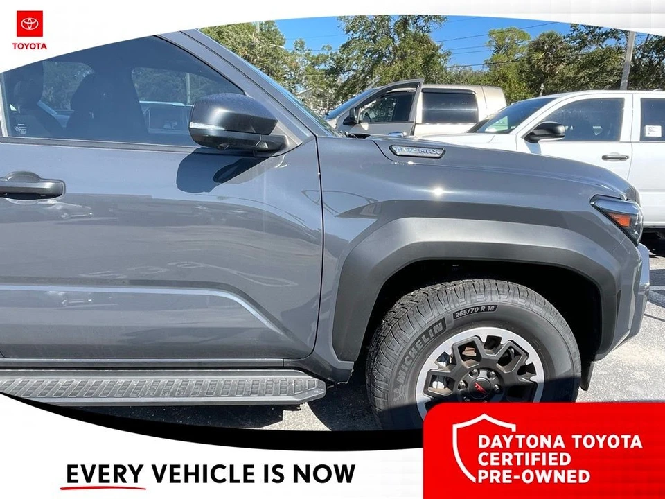 2025 Toyota 4Runner 6th Gen - Image 4 of 10