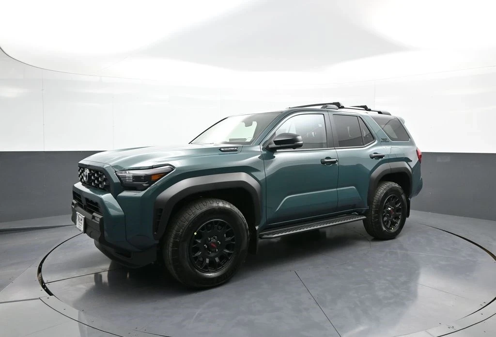2025 Toyota 4Runner 6th Gen - Image 10 of 21