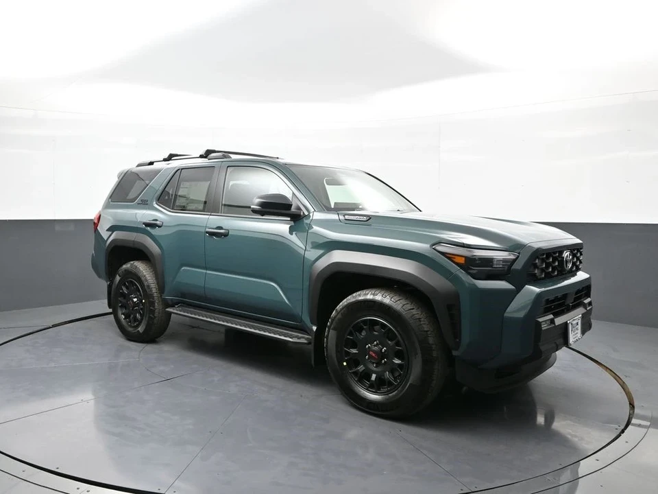 2025 Toyota 4Runner 6th Gen - Image 4 of 21