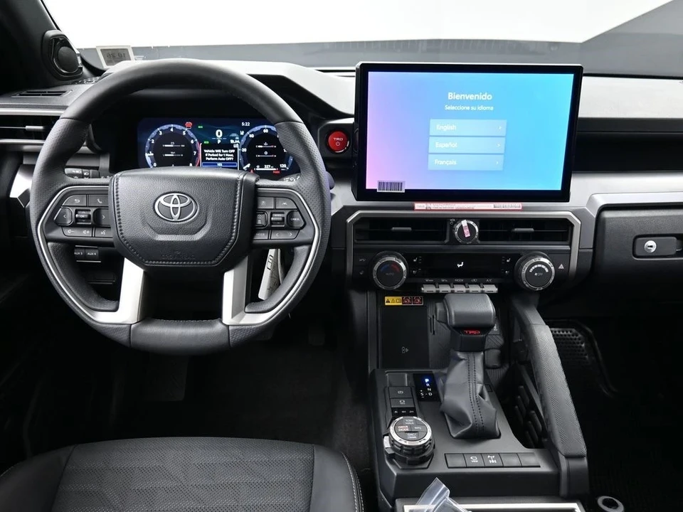 2025 Toyota 4Runner 6th Gen - Image 20 of 21