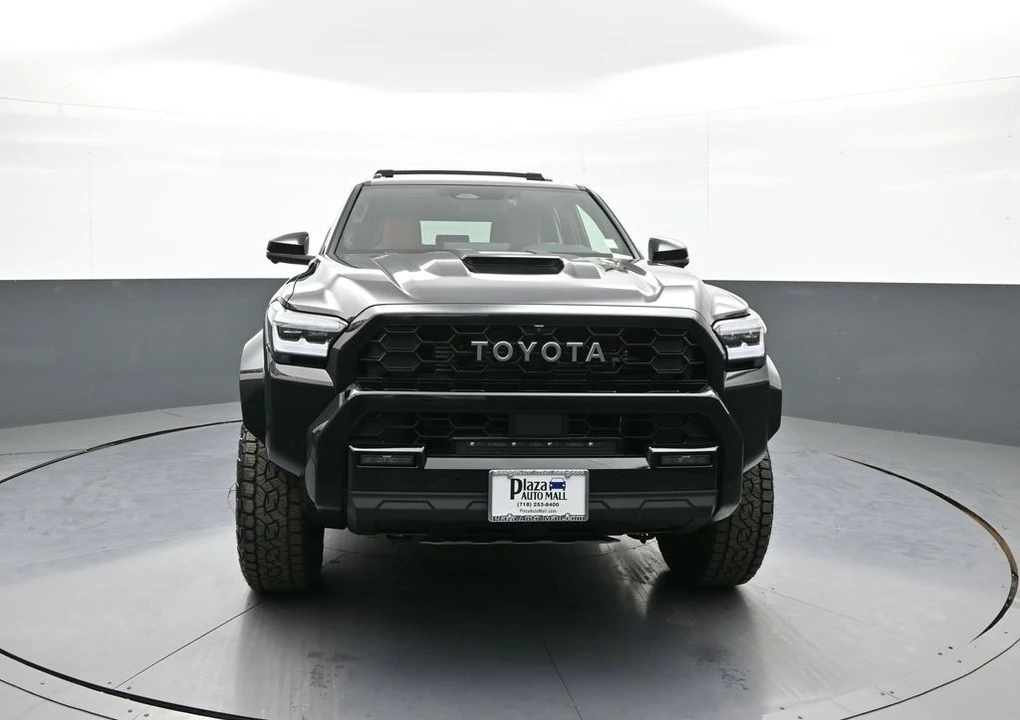 2025 Toyota 4Runner 6th Gen - Image 2 of 12