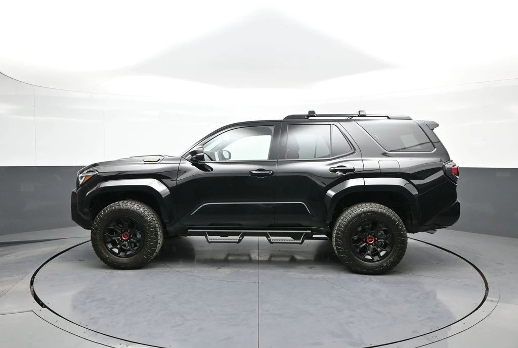 2025 Toyota 4Runner 6th Gen - Image 9 of 12