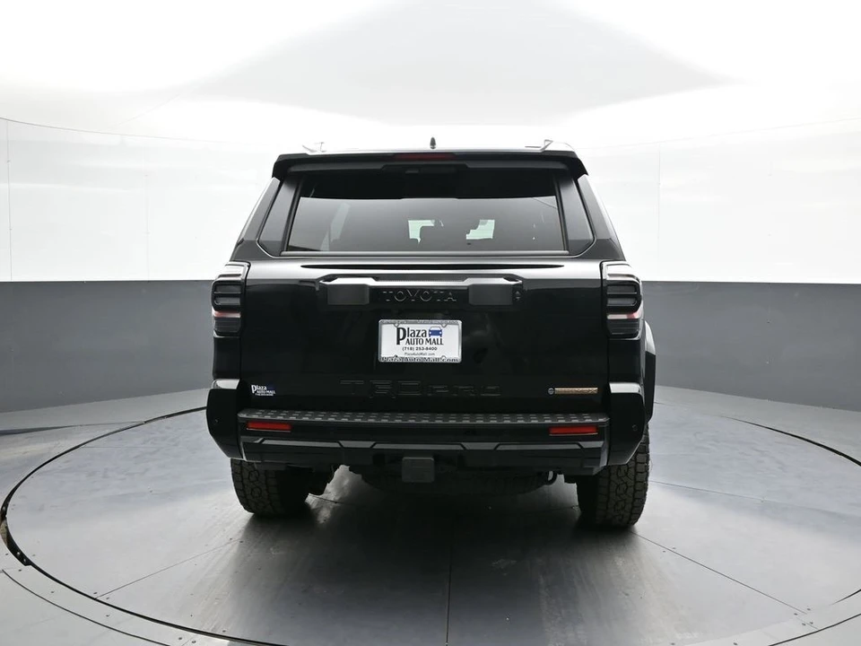 2025 Toyota 4Runner 6th Gen - Image 7 of 12